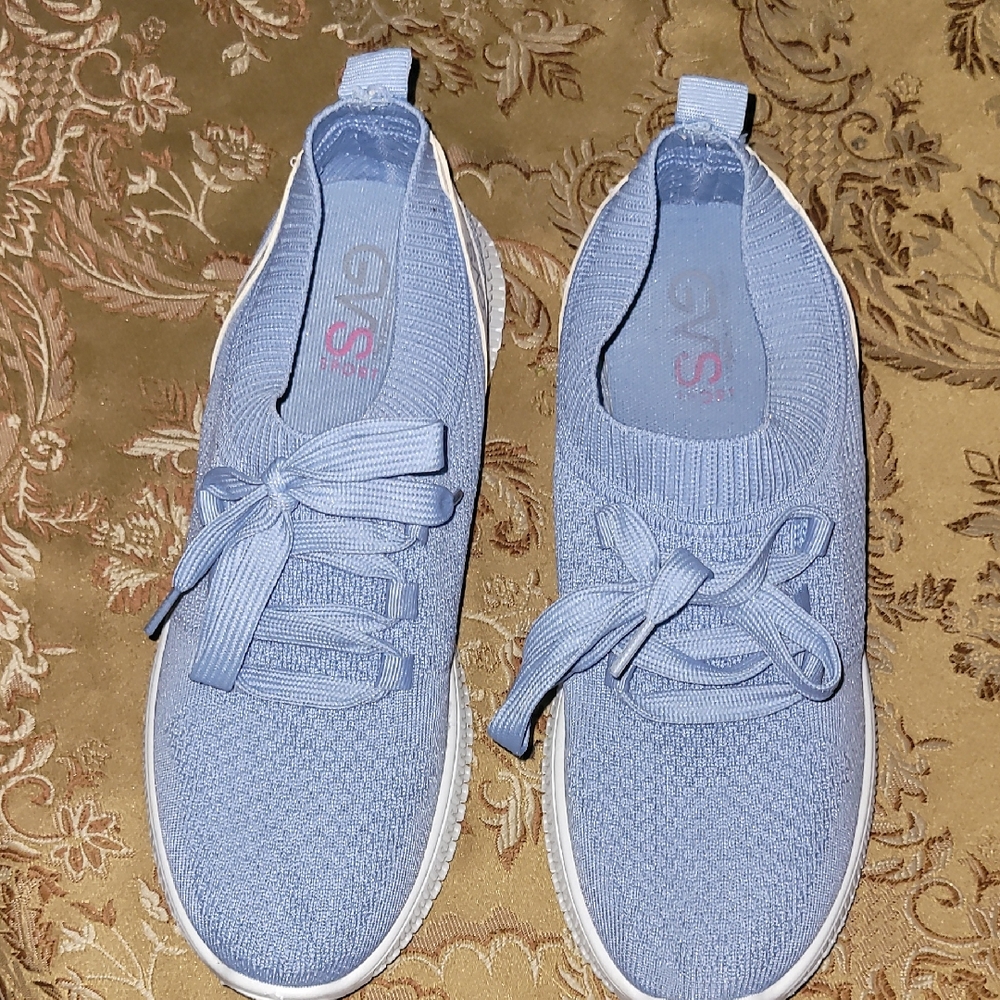 Elegant Light Blue Women's Sneakers